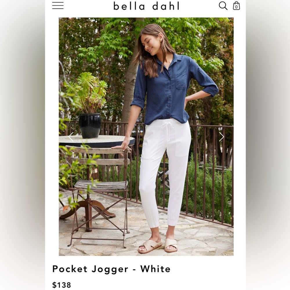Bella Dahl white joggers.  EXCELLENT condition.  Only worn a few times! Size M.